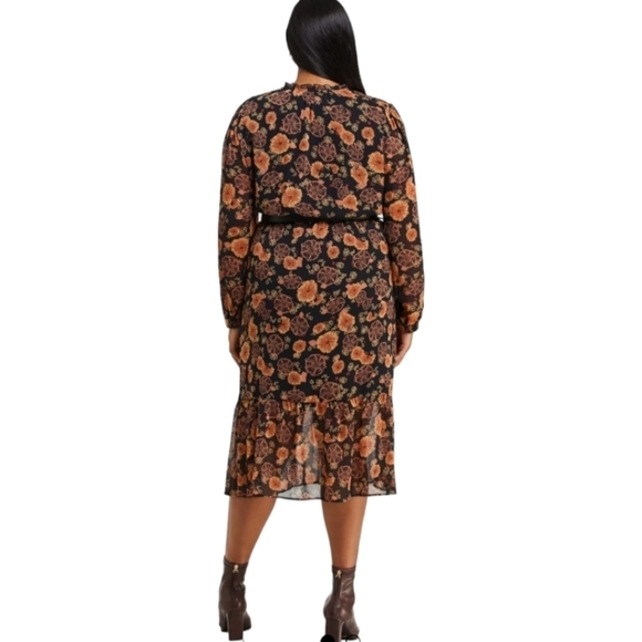 NWT Estelle Golden Blooms Dress Sizes 18W, 22W - Picture 2 of 5